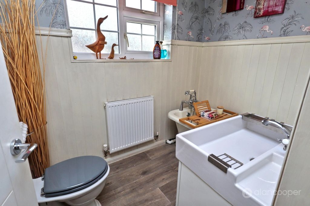 Additional image 18 of 1 bed cottage for saleBeam Cottage, Nuneaton Road, Mancetter, Atherstone CV9