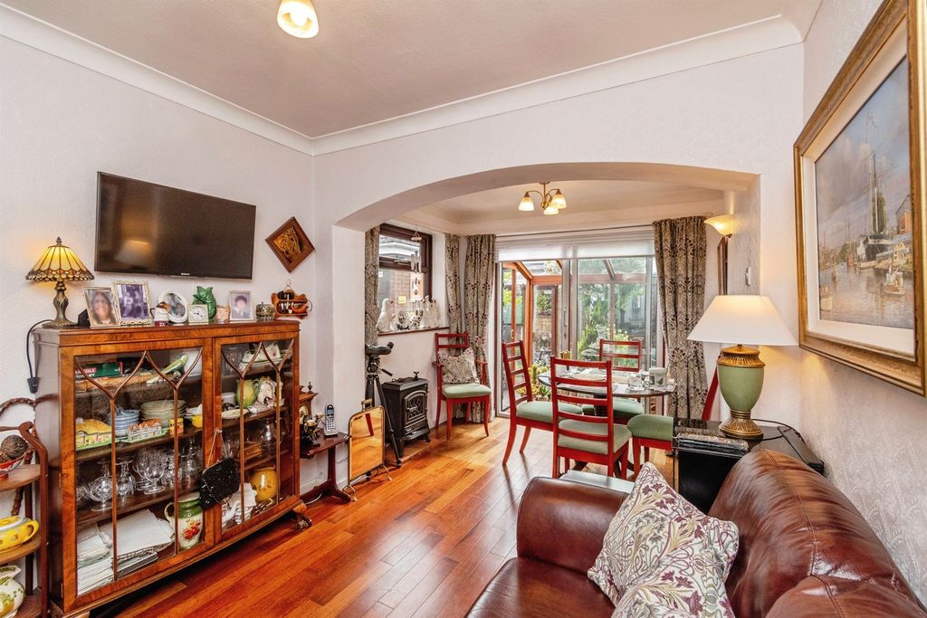 Additional image 7 of 3 bed semi-detached house for saleCambria Street, Cannock WS11