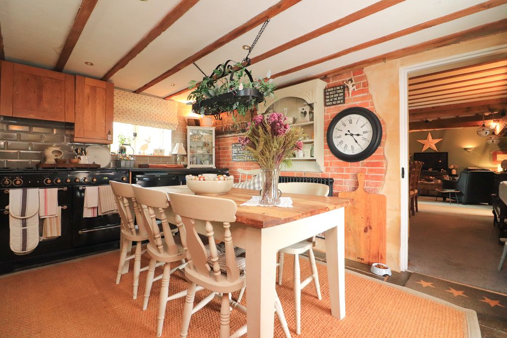 Additional image 9 of 3 bed barn conversion for saleWigginton, Tamworth B79