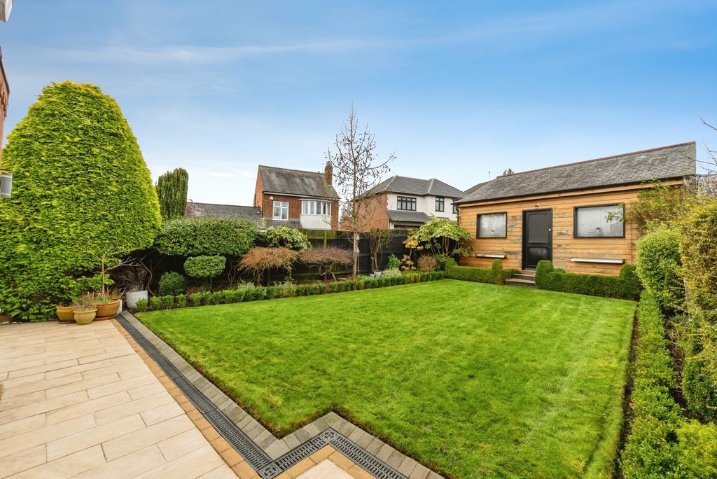 Additional image 20 of 4 bed detached house for saleCurzon Avenue, Birstall, Leicester, Leicestershire LE4