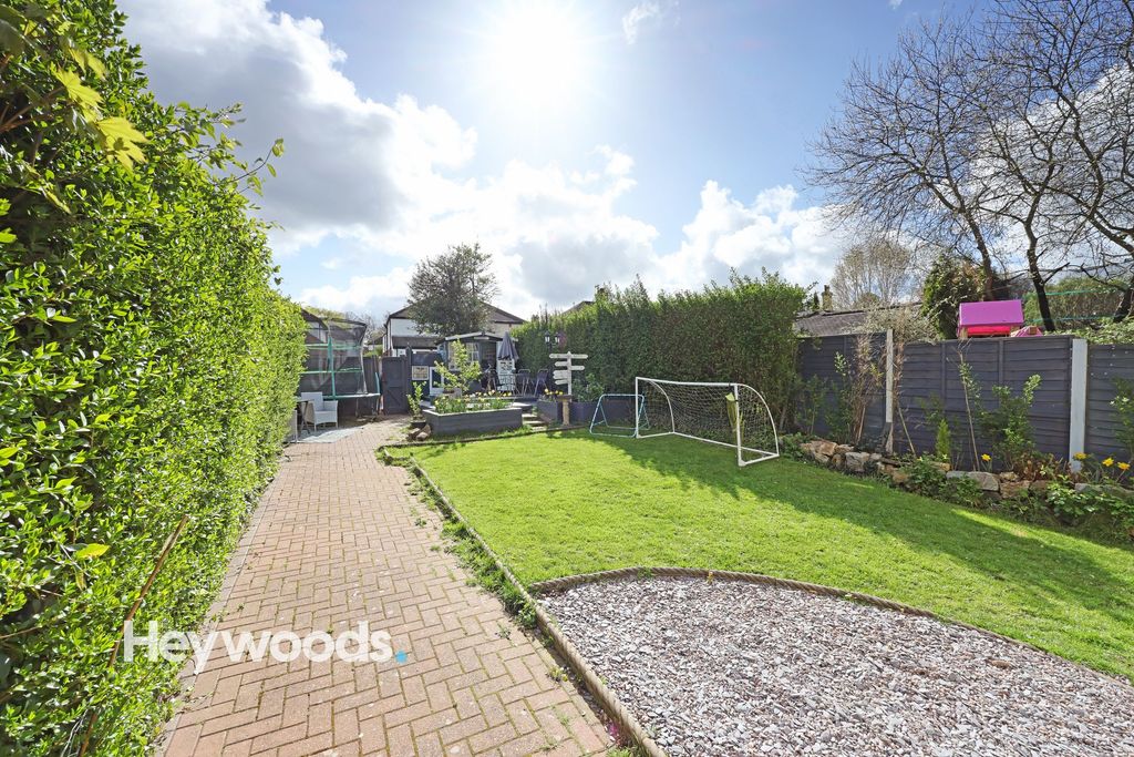 Additional image 35 of 3 bed semi-detached house for saleSeabridge Road, Newcastle ST5
