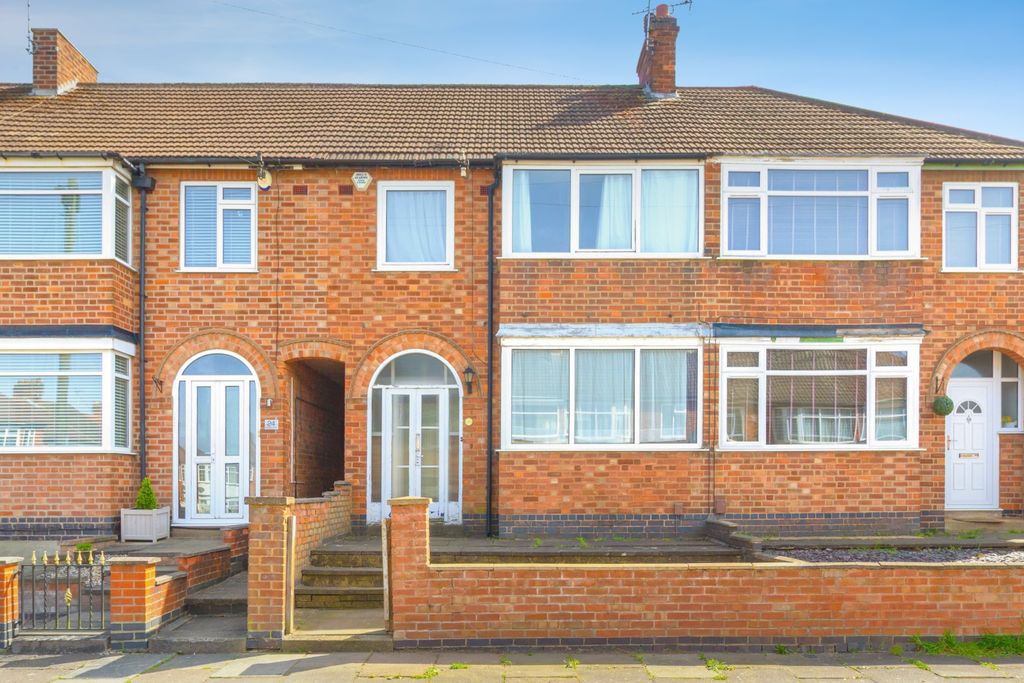 3 bed terraced house for saleMiddlesex Road, Leicester LE2