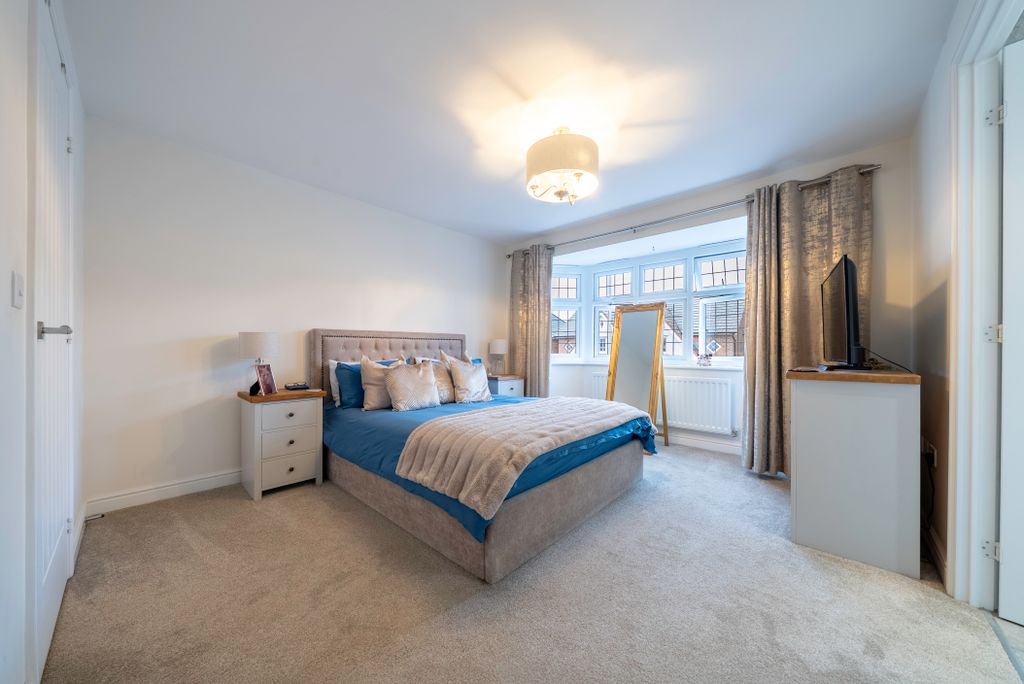 Additional image 12 of 3 bed detached house for saleHadrian Way, Nuneaton, Warwickshire CV11