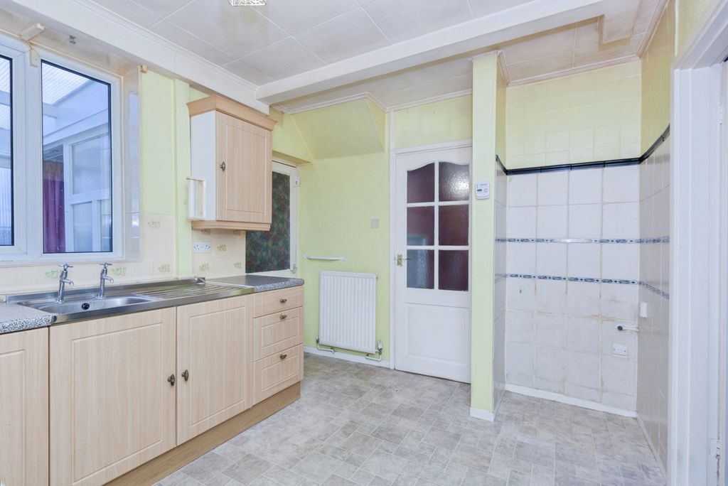 Additional image 6 of 3 bed semi-detached house for saleHarringworth Road, Leicester, Leicestershire LE5
