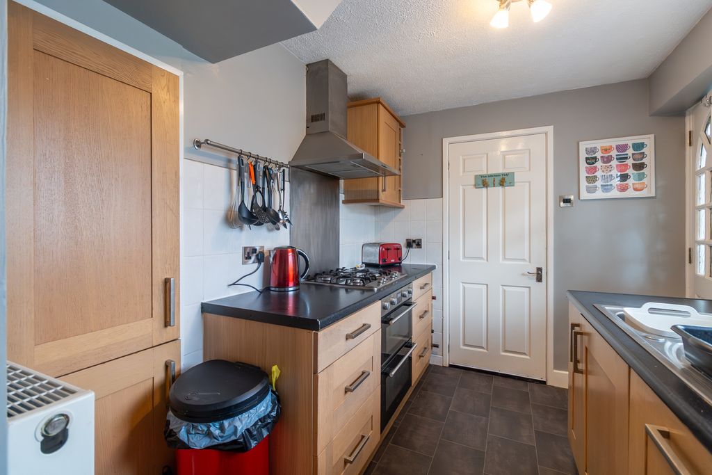 Additional image 10 of 3 bed semi-detached house for saleHayworth Close, Tamworth B79