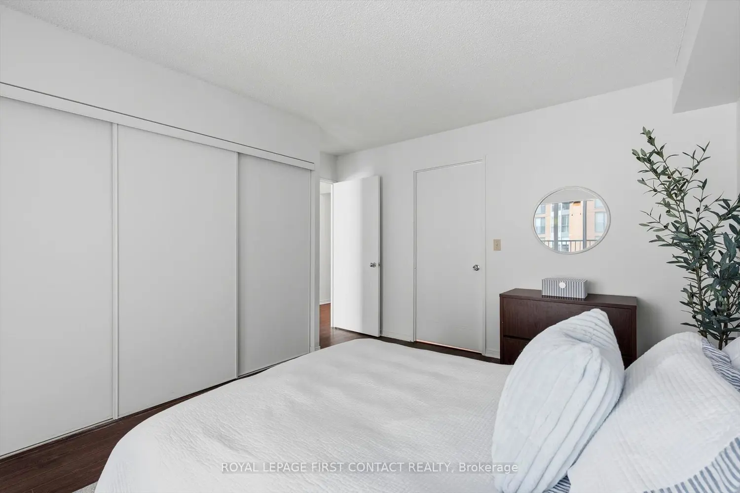 Additional image 3 of 140 Dunlop Street 808