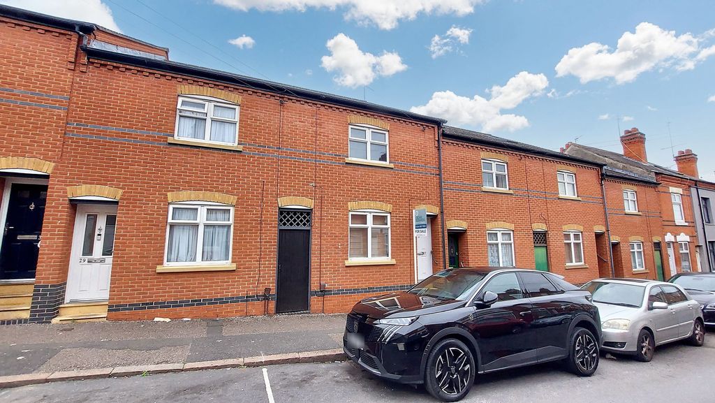 4 bed terraced house for saleBuxton Street, Leicester LE2