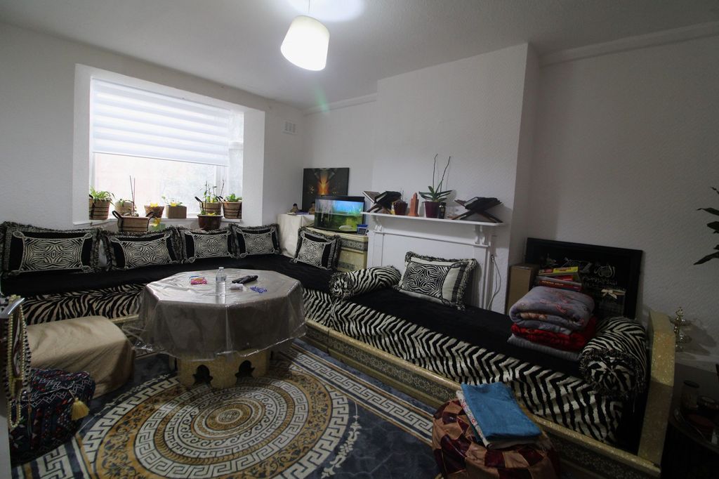 Additional image 3 of 3 bed terraced house for saleBedford Street North, Leicester LE1