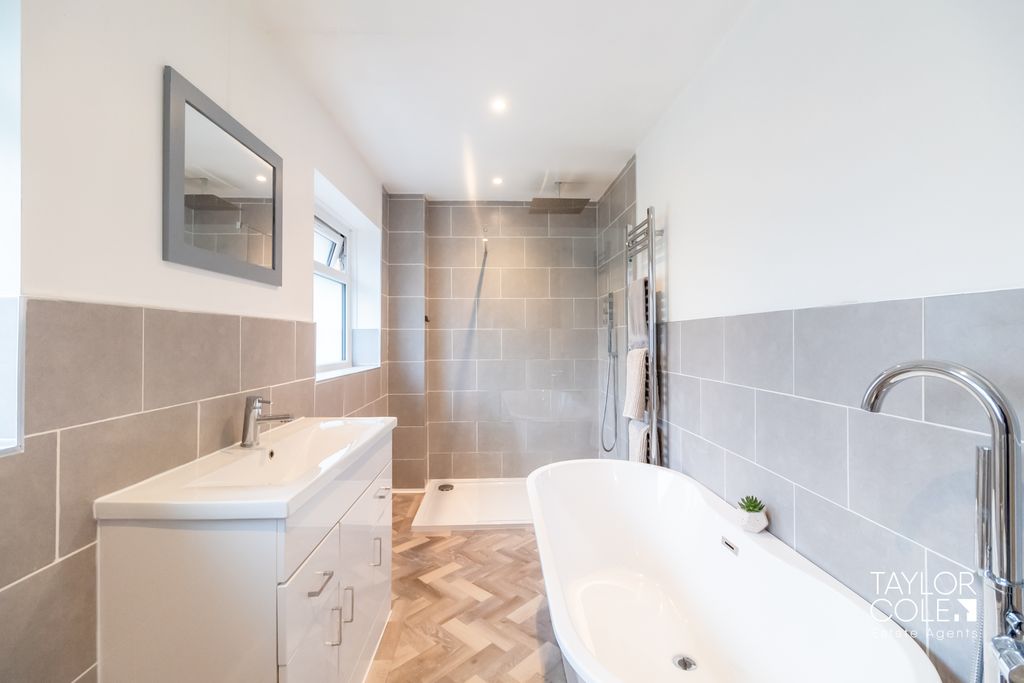 Additional image 24 of 4 bed semi-detached house for saleSwallowfield, Tamworth B79