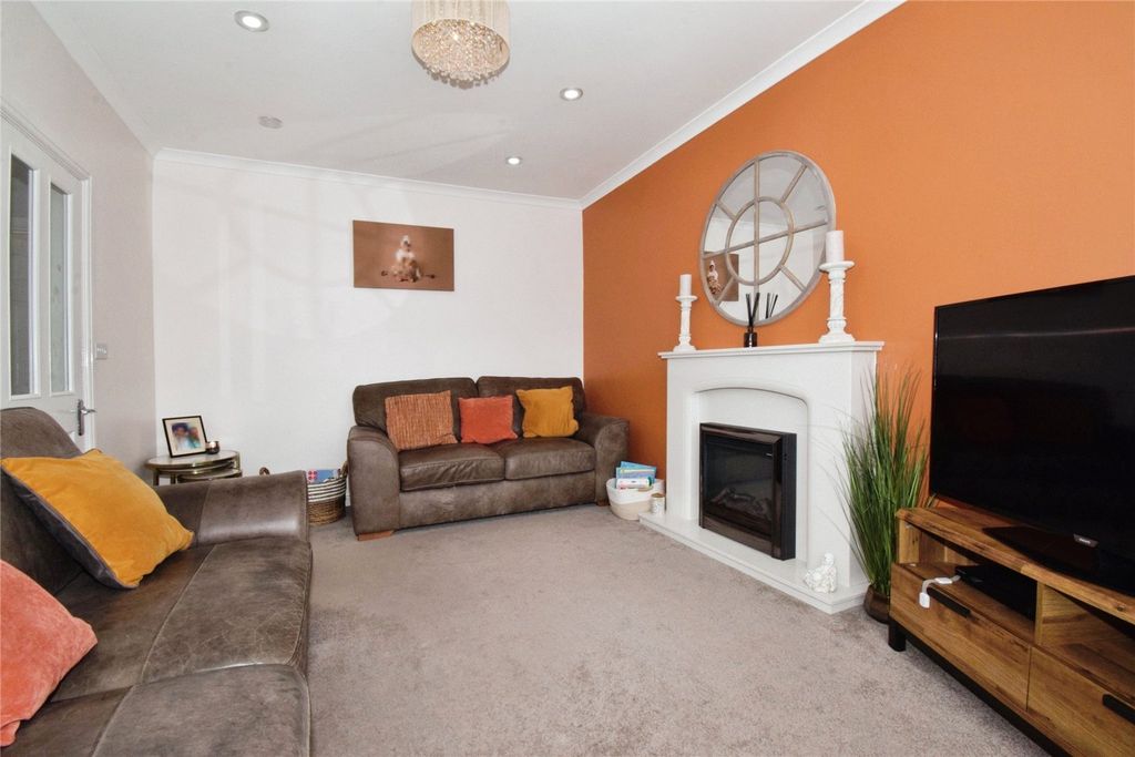 Additional image 5 of 3 bed semi-detached house for saleGlenborne Road, Leicester, Leicestershire LE2