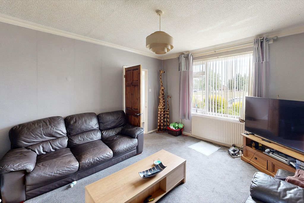 Additional image 5 of 3 bed semi-detached house for saleSharmon Crescent, Leicester LE3