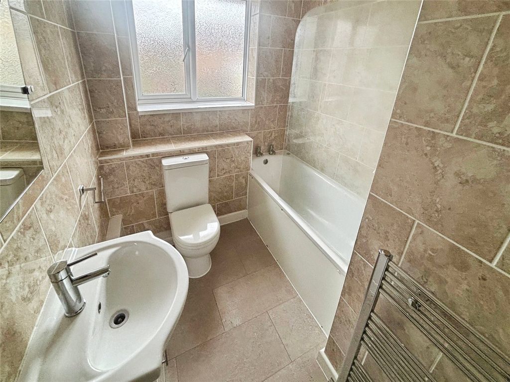Additional image 11 of 3 bed semi-detached house for saleAvon Close, Perton, Wolverhampton WV6