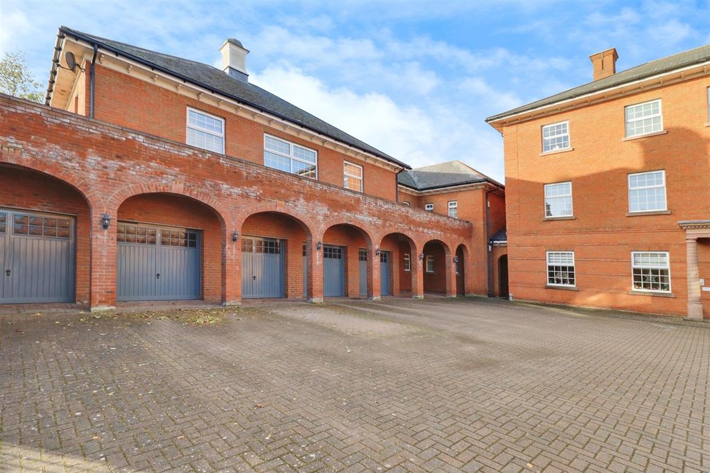 Additional image 47 of 3 bed flat for saleBrackenwood Mews, Weston, Crewe CW2