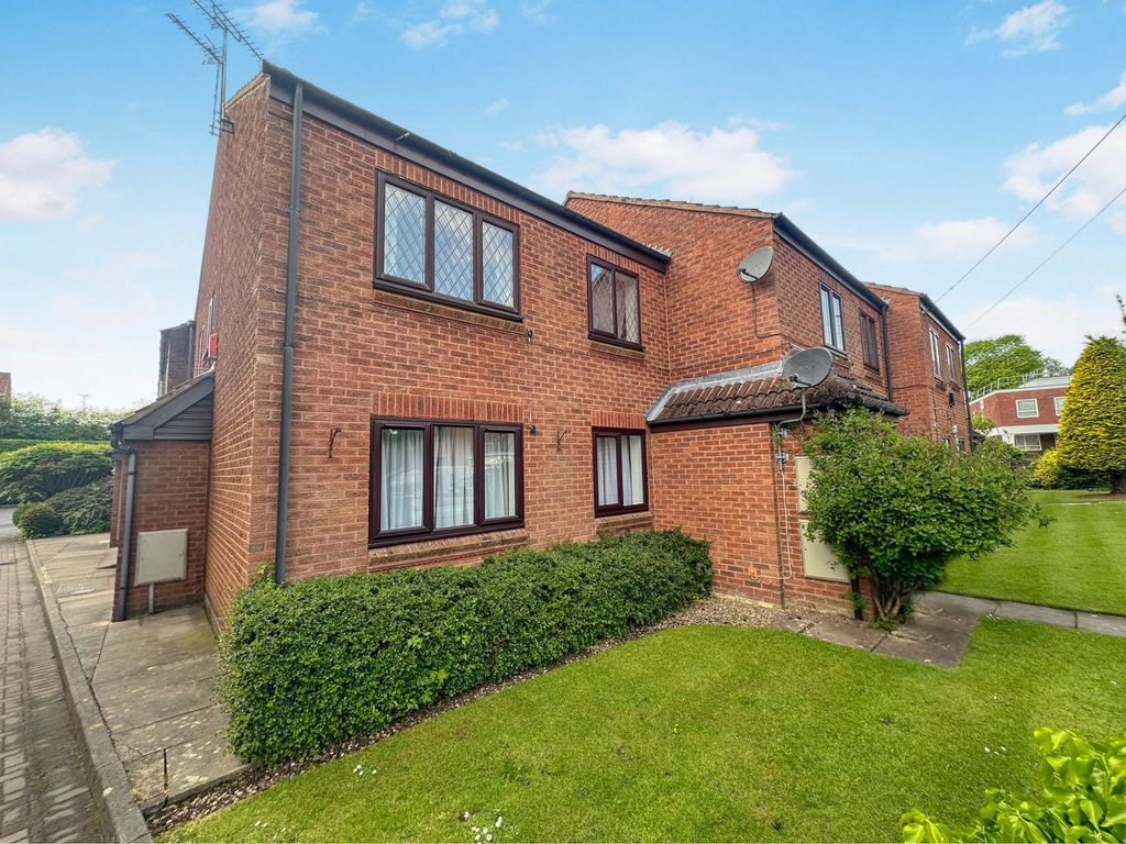 2 bed maisonette for saleWillowdale Grange, Tettenhall, Wolverhampton WV6