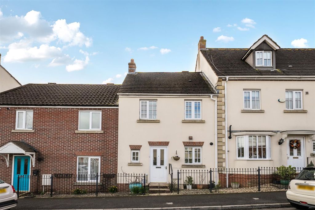 2 bed terraced house for saleHornchurch Road, Bowerhill SN12