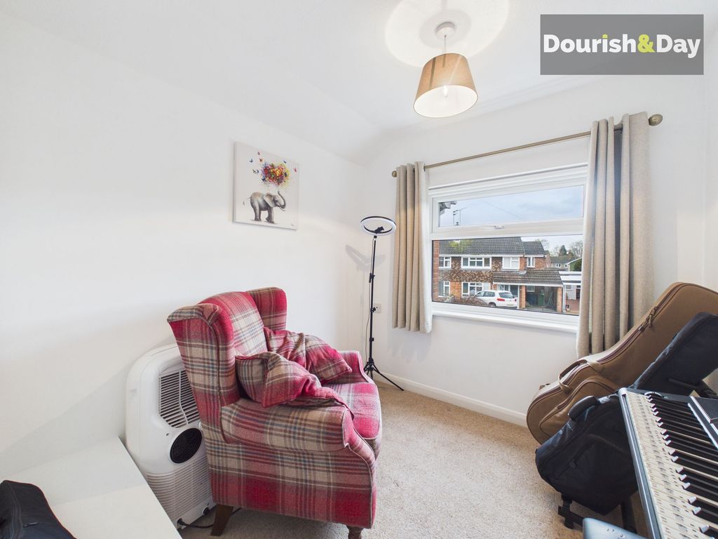 Additional image 16 of 5 bed detached house for saleMendip Avenue, Stafford ST17