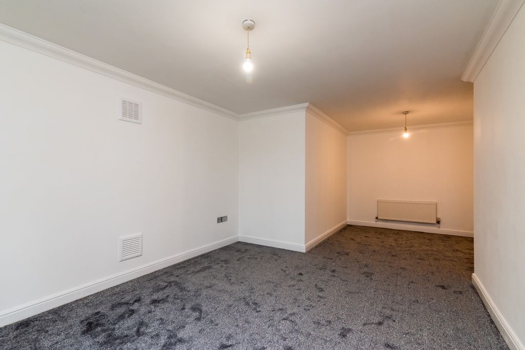 Additional image 5 of 2 bed flat for saleBelwell Gardens, Belwell Lane, Sutton Coldfield B74
