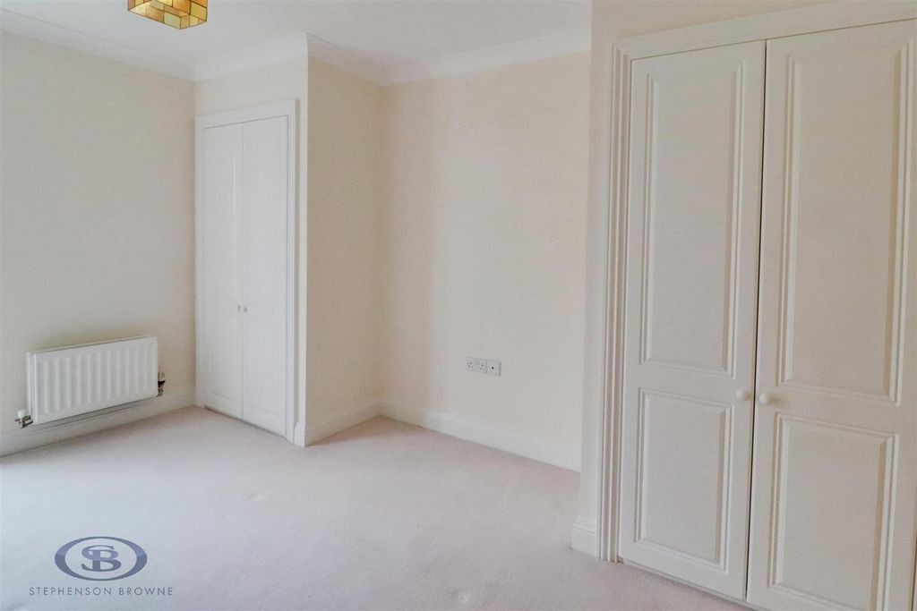 Additional image 23 of 3 bed flat for saleAshbourne Drive, Weston, Crewe CW2