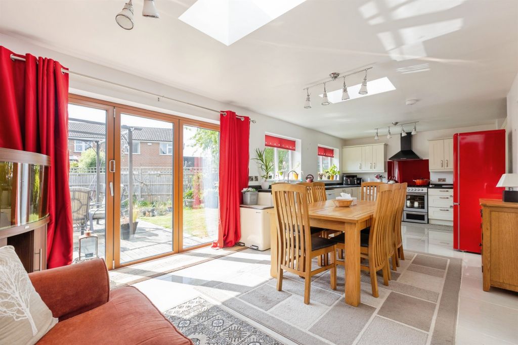 Additional image 7 of 3 bed detached house for saleTrafalgar Way, Glen Parva, Leicester LE2