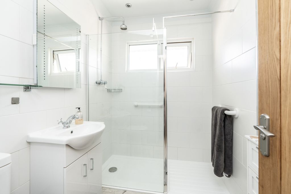 Additional image 23 of 4 bed detached house for saleMain Street, Belmesthorpe, Stamford, Lincolnshire PE9
