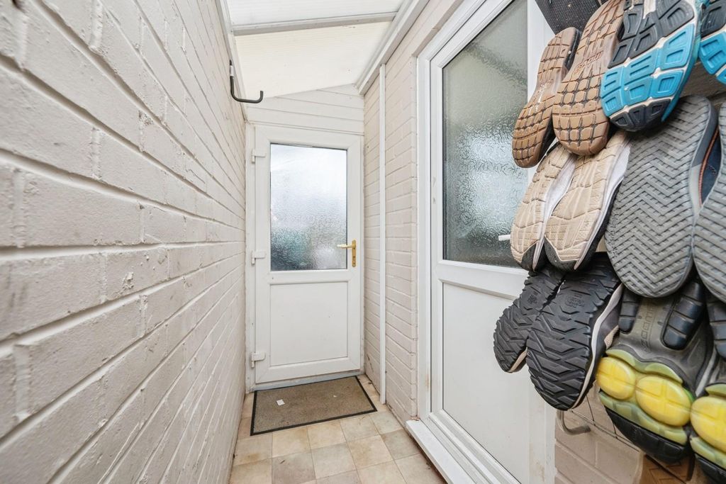 Additional image 10 of 3 bed semi-detached house for saleDama Road, Fazeley, Tamworth B78