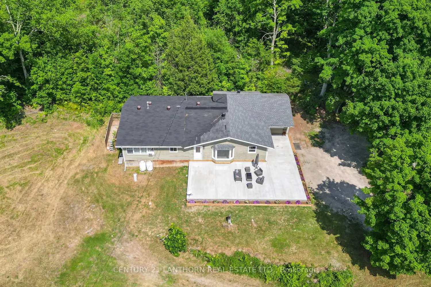 Additional image 17 of 932 Hunt Club Road