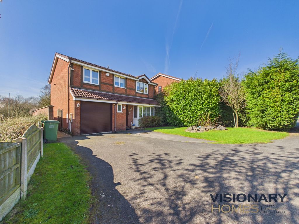 4 bed detached house for sale68 Corsican Drive, Hednesford, Cannock WS12