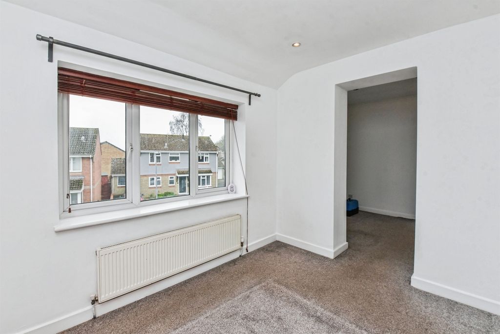 Additional image 9 of 4 bed semi-detached house for saleBright Close, Chippenham SN15