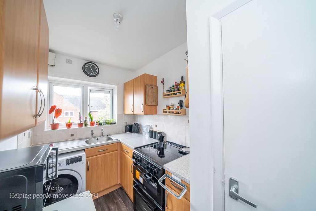 Additional image 6 of 1 bed flat for salePerks Road, Wolverhampton WV11