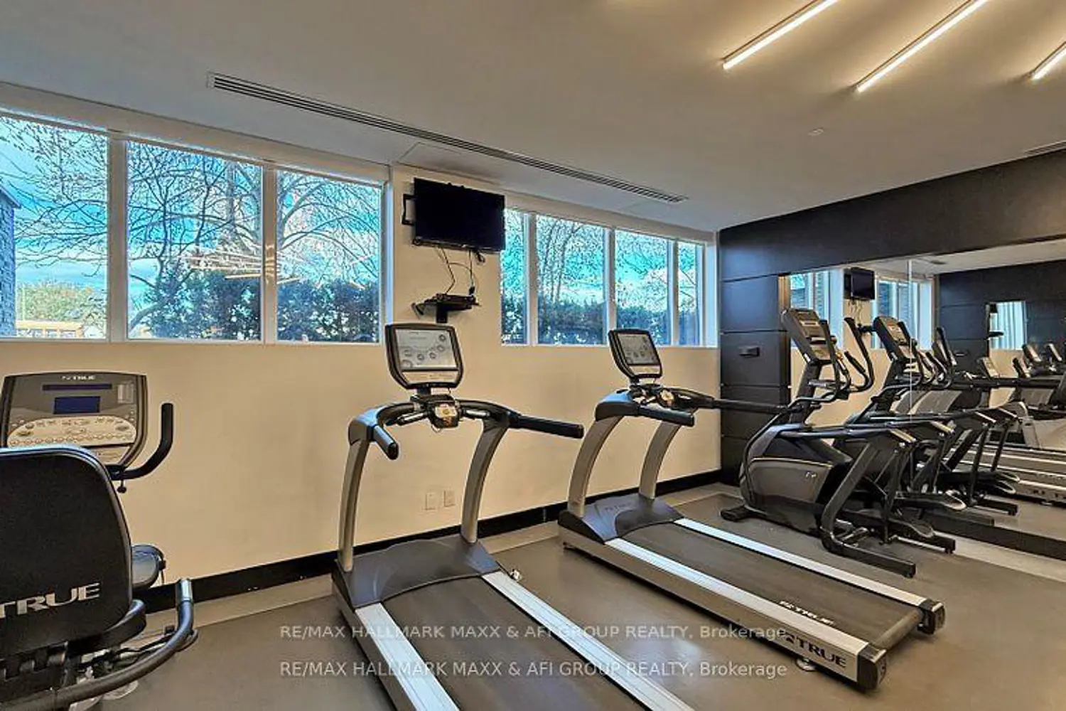 Additional image 17 of 399 Spring Garden Avenue 617