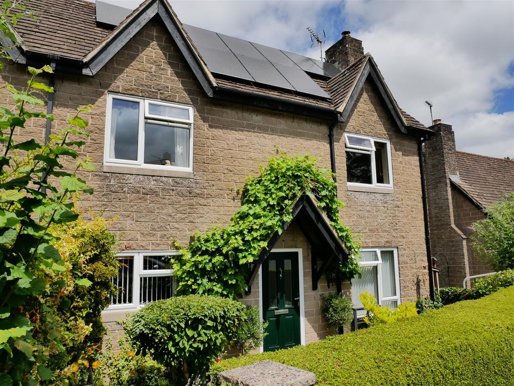 3 bed semi-detached house for salePottows Field, Cherhill, Calne SN11