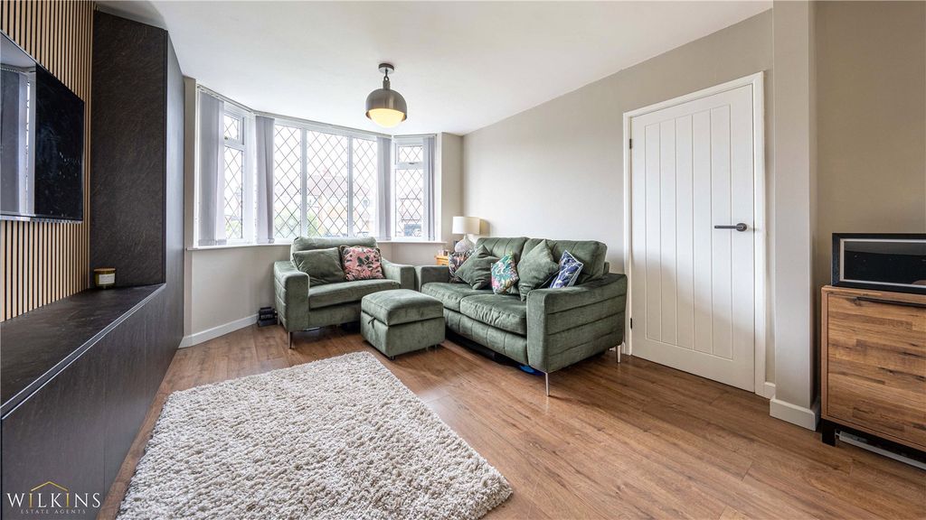 Additional image 4 of 3 bed semi-detached house for saleYenton Close, Tamworth, Staffordshire B78