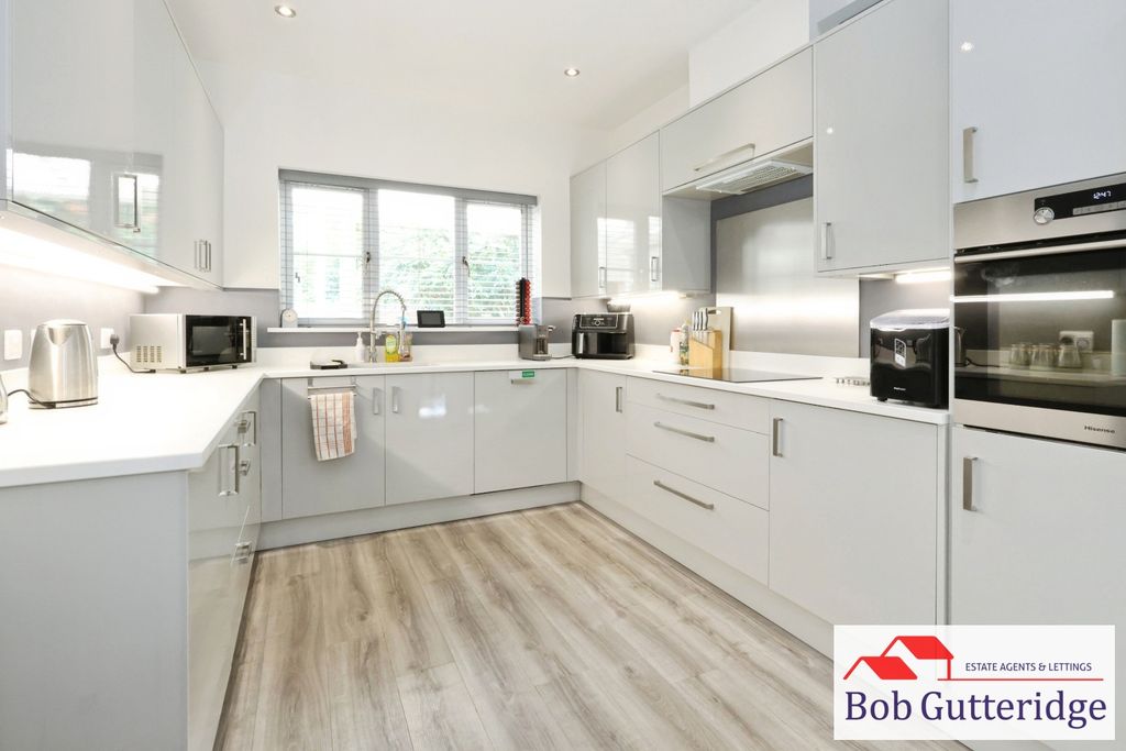 Additional image 6 of 3 bed detached bungalow for saleSeabridge Road, Seabridge, Newcastle ST5