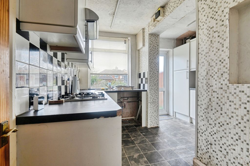 Additional image 6 of 3 bed semi-detached house for saleThe Island, Tamworth B78