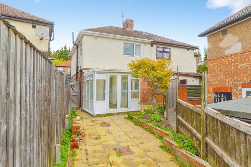 Additional image 8 of 3 bed semi-detached house for saleAstill Drive, Leicester LE4