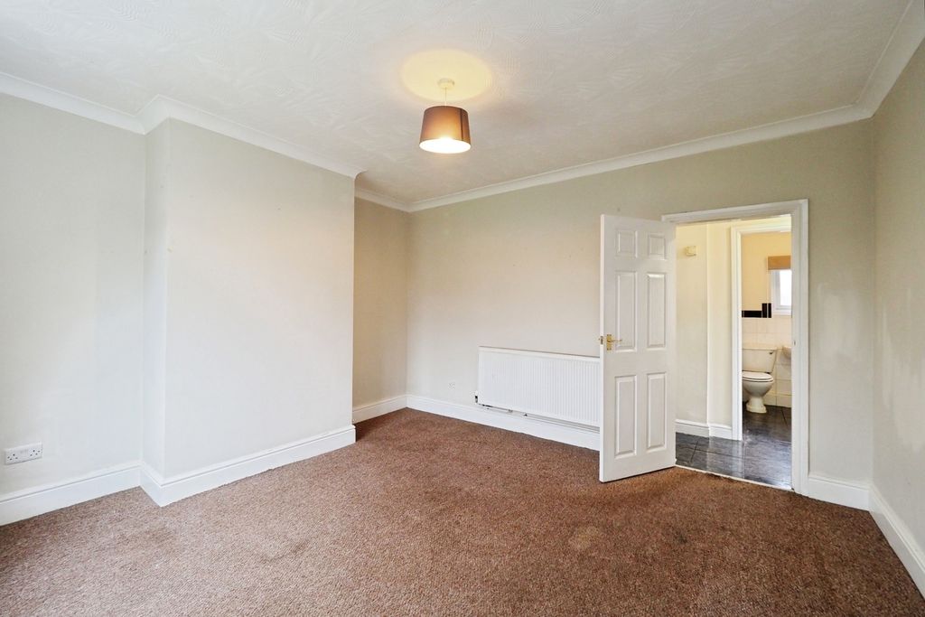 Additional image 16 of 3 bed semi-detached house for saleWorcester Road, Burton-On-Trent, Staffordshire DE15