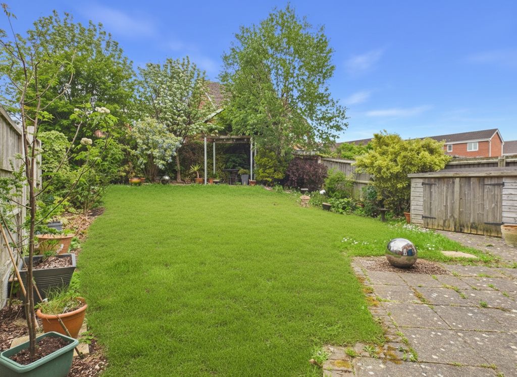 Additional image 3 of 4 bed detached house for saleLeyland Road, Glascote, Tamworth B77