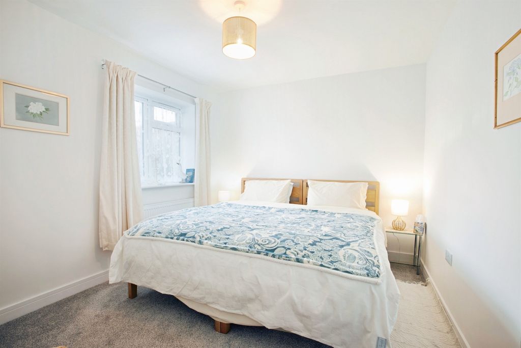 Additional image 7 of 3 bed bungalow for salePorton Road, Amesbury, Salisbury SP4