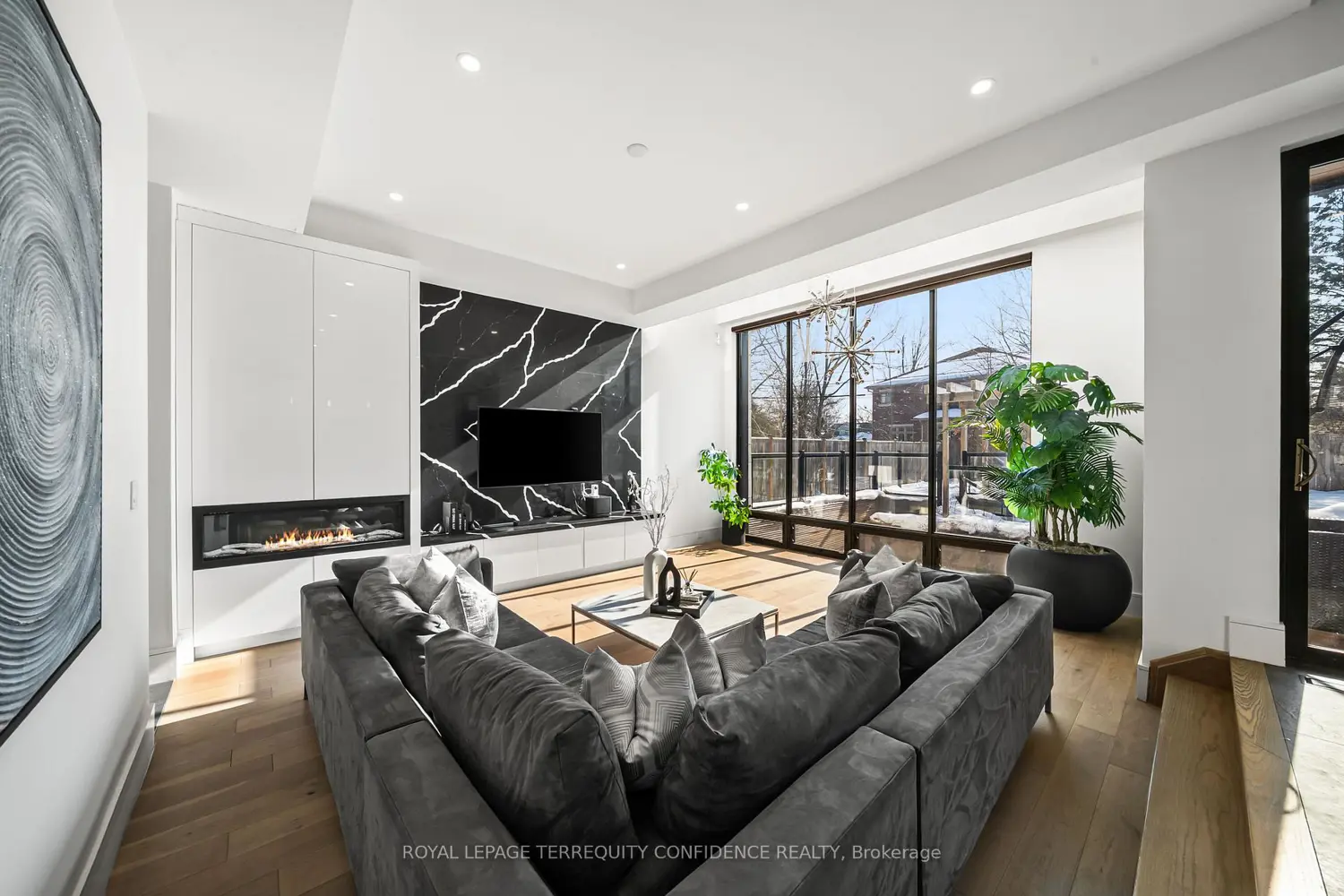 Additional image 9 of 299 Hounslow Avenue