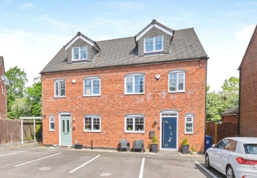 4 bed semi-detached house for saleLivingstone Drive, Lichfield, Staffordshire WS14