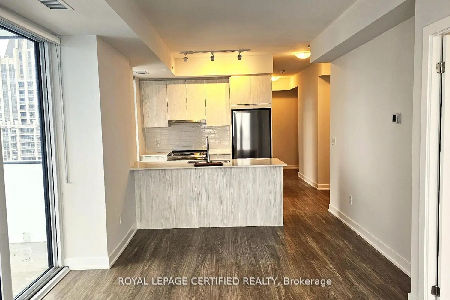 Additional image 14 of 430 Square One Drive 3011
