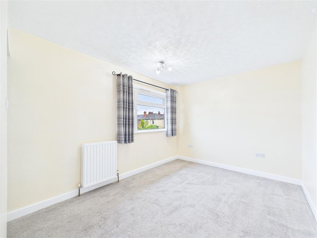 Additional image 19 of 3 bed terraced house for saleGrange Close, Burton Upon Trent DE14