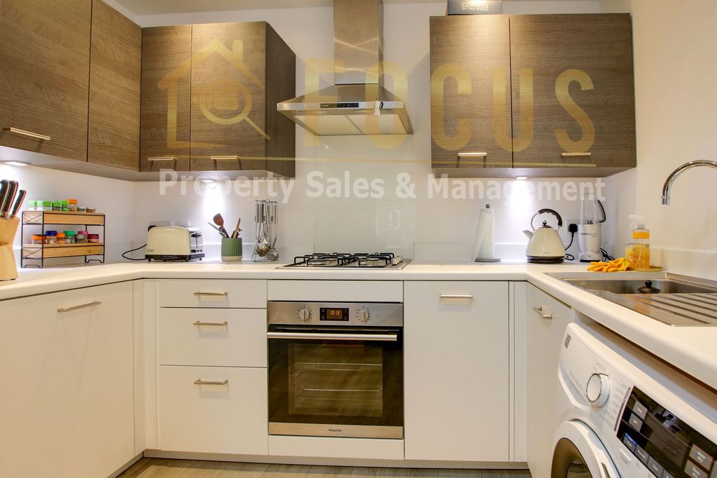 Additional image 8 of 1 bed flat for saleElms Road, Leicester LE2