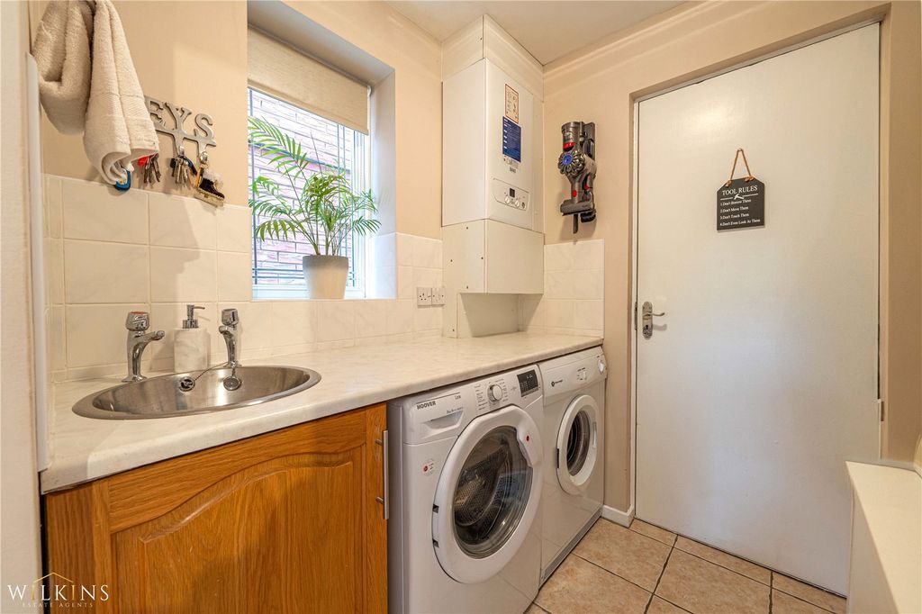Additional image 12 of 4 bed detached house for saleLakeland Drive, Wilnecote, Tamworth, Staffordshire B77