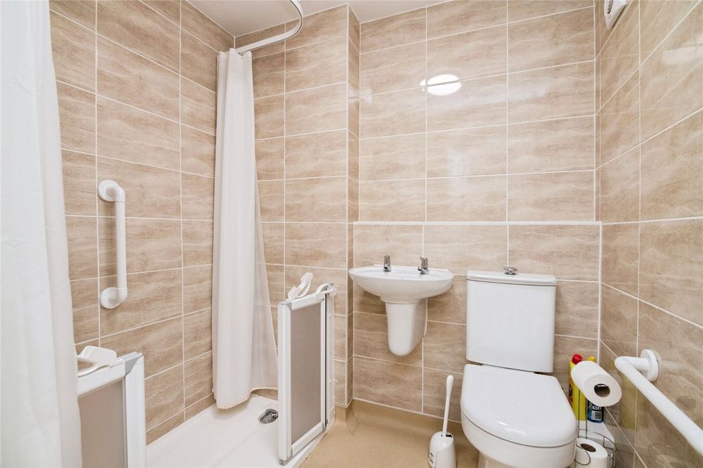 Additional image 3 of 1 bed flat for salePendene Court, Wolverhampton WV4