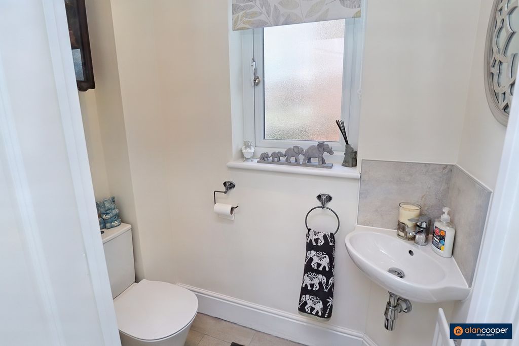 Additional image 9 of 3 bed semi-detached house for saleRoman Avenue, Heritage Fields, Nuneaton CV11