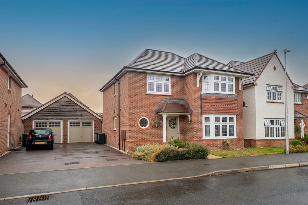 Additional image 31 of 3 bed detached house for saleHadrian Way, Nuneaton, Warwickshire CV11