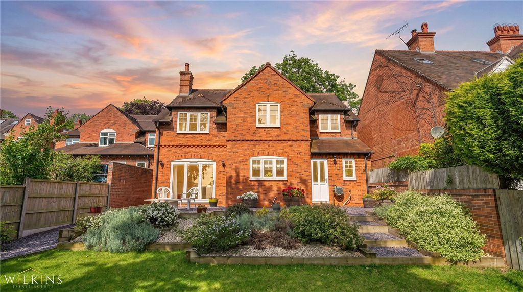 Additional image 44 of 5 bed detached house for saleGlascote Lane, Wilnecote, Tamworth, Staffordshire B77