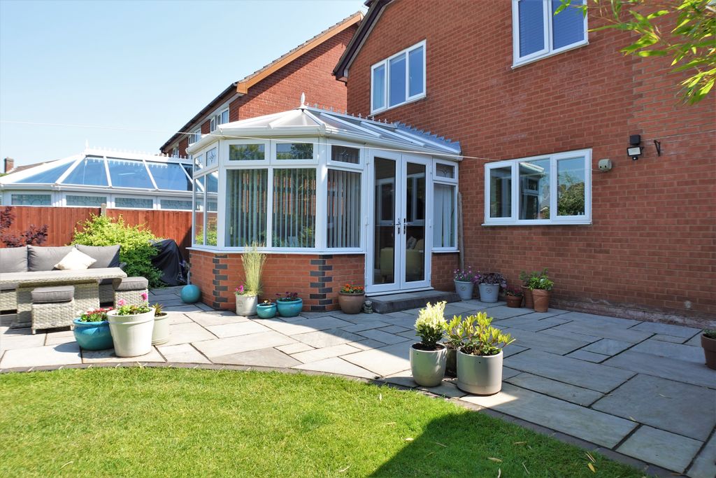 Additional image 30 of 4 bed detached house for saleMoat Drive, Drayton Bassett, Tamworth B78