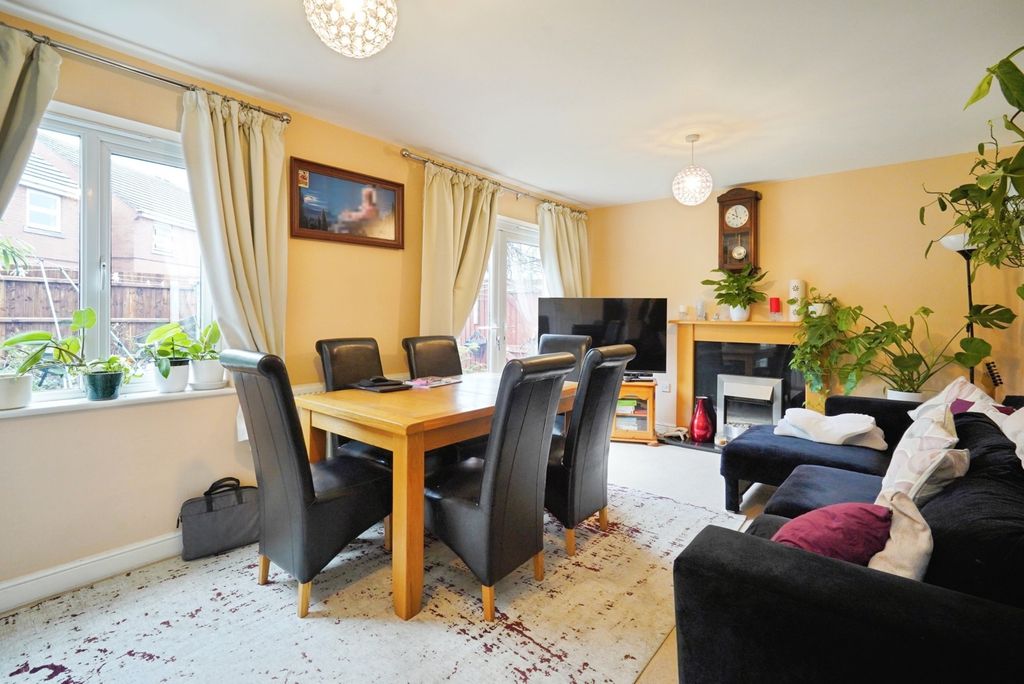 Additional image 2 of 3 bed terraced house for saleGeorge Orton Court, Burton-On-Trent, Staffordshire DE14